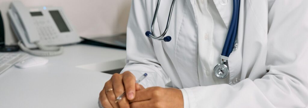 consultation chez le médecin en France vocabulaire français
